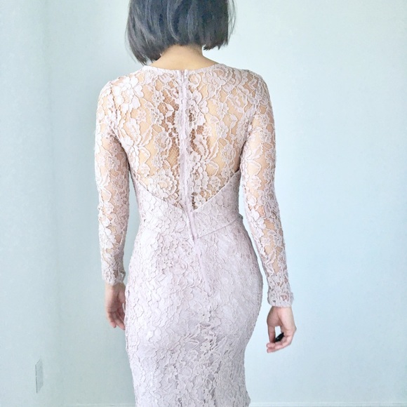 Carissa sweetheart body hugging lace dress - Picture 5 of 7